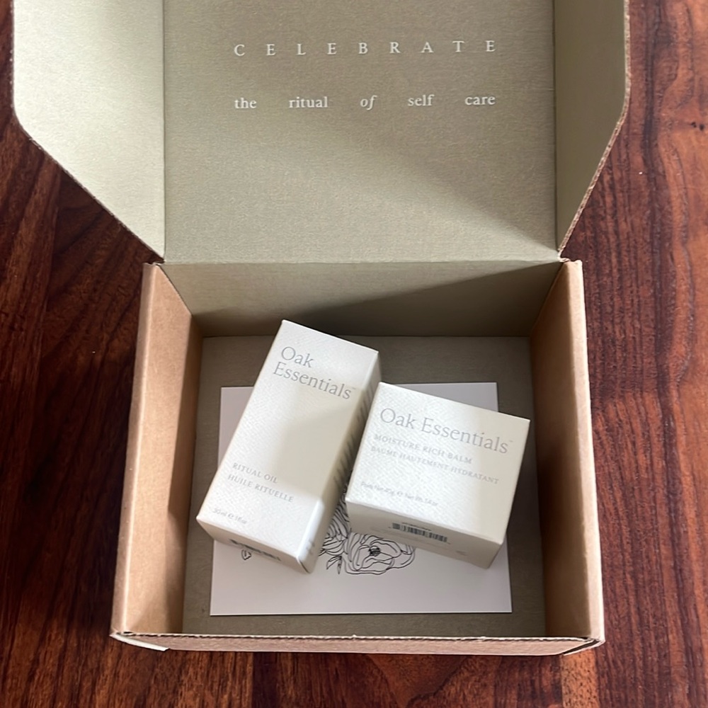 Oak Essentials by Jenni Kayne